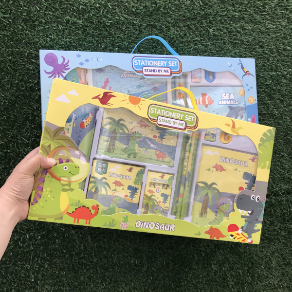 004589 Set birotica